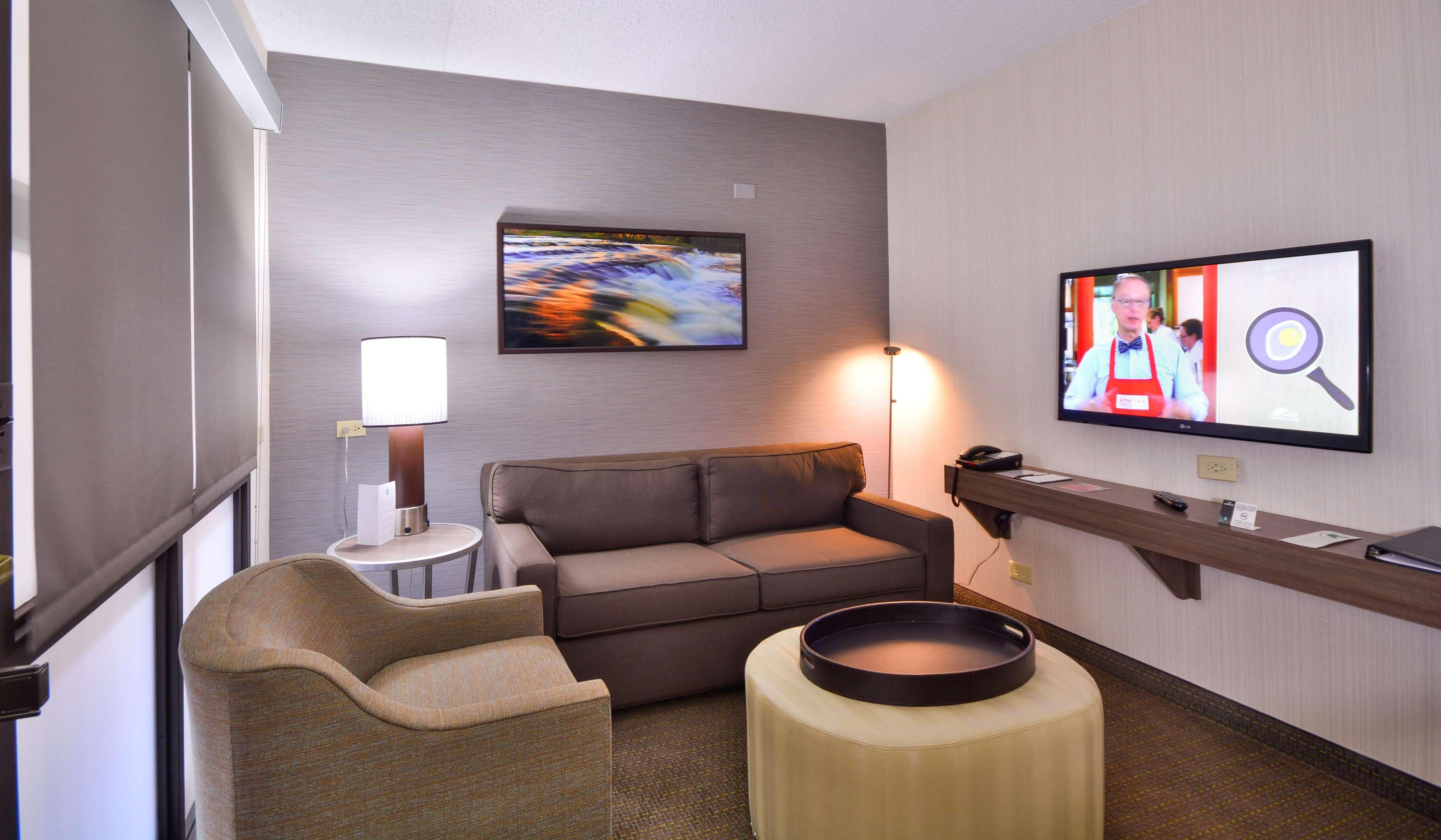 Embassy Suites By Hilton Denver Central Park Kültér fotó