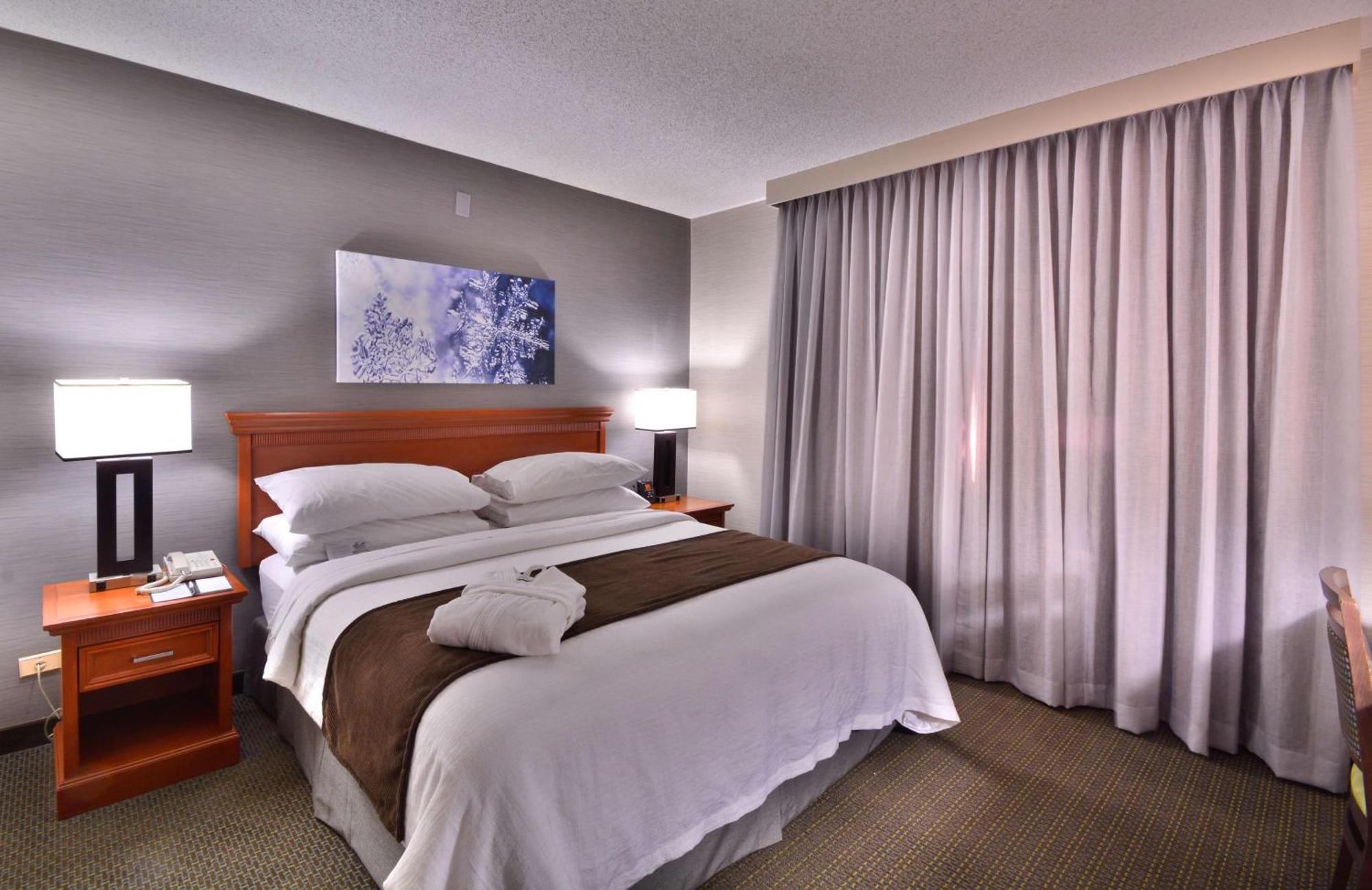 Embassy Suites By Hilton Denver Central Park Kültér fotó