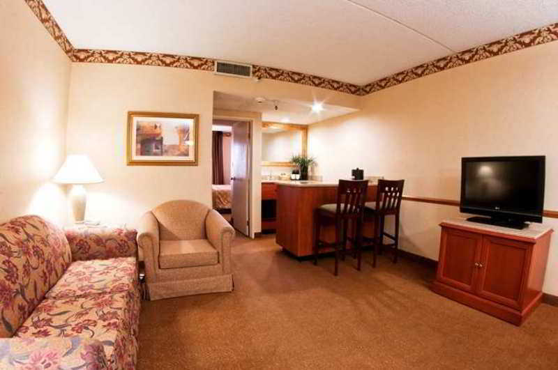 Embassy Suites By Hilton Denver Central Park Kültér fotó